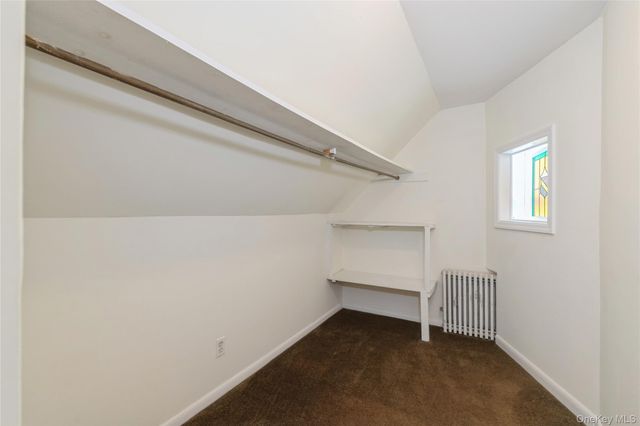 11 Deauville Parkway, Lindenhurst, NY 11757