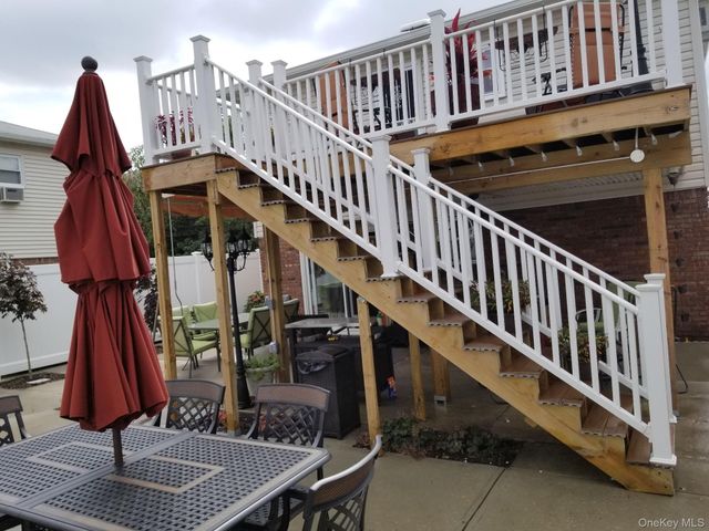 95-11 164th Avenue, Howard Beach, NY 11414