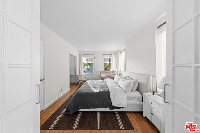 2009 N New Hampshire Avenue, Los Angeles, CA 90027