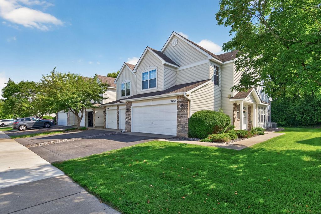 9236 Merrimac Lane N, Maple Grove, MN 55311 — exterior