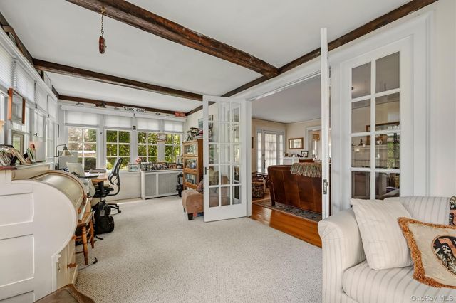 61 E Maple Avenue, Suffern, NY 10901