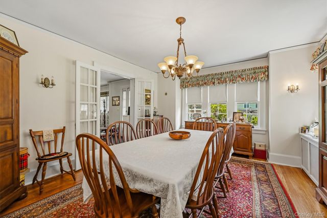 61 E Maple Avenue, Suffern, NY 10901