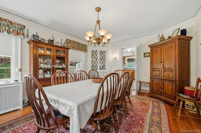 61 E Maple Avenue, Suffern, NY 10901