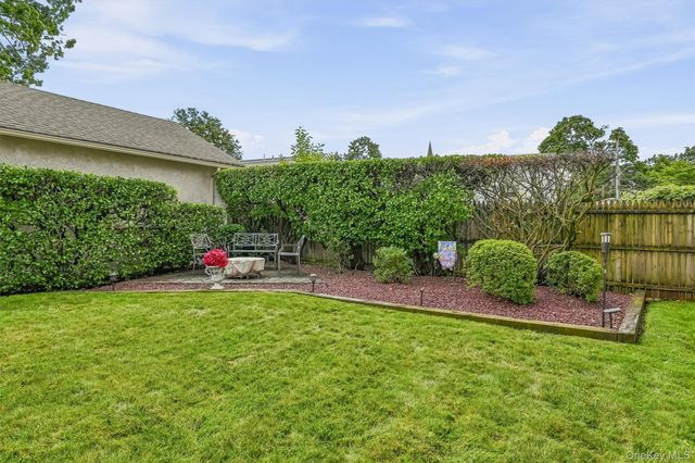 61 E Maple Avenue, Suffern, NY 10901