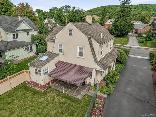 61 E Maple Avenue, Suffern, NY 10901