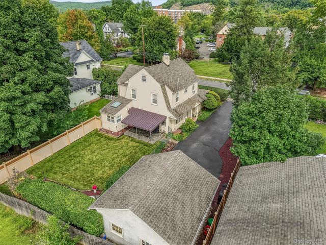 61 E Maple Avenue, Suffern, NY 10901