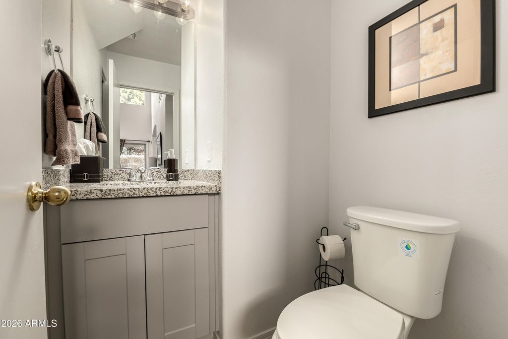 Image 16 of property listing at 20225 N 71ST Lane, Glendale, AZ 85308