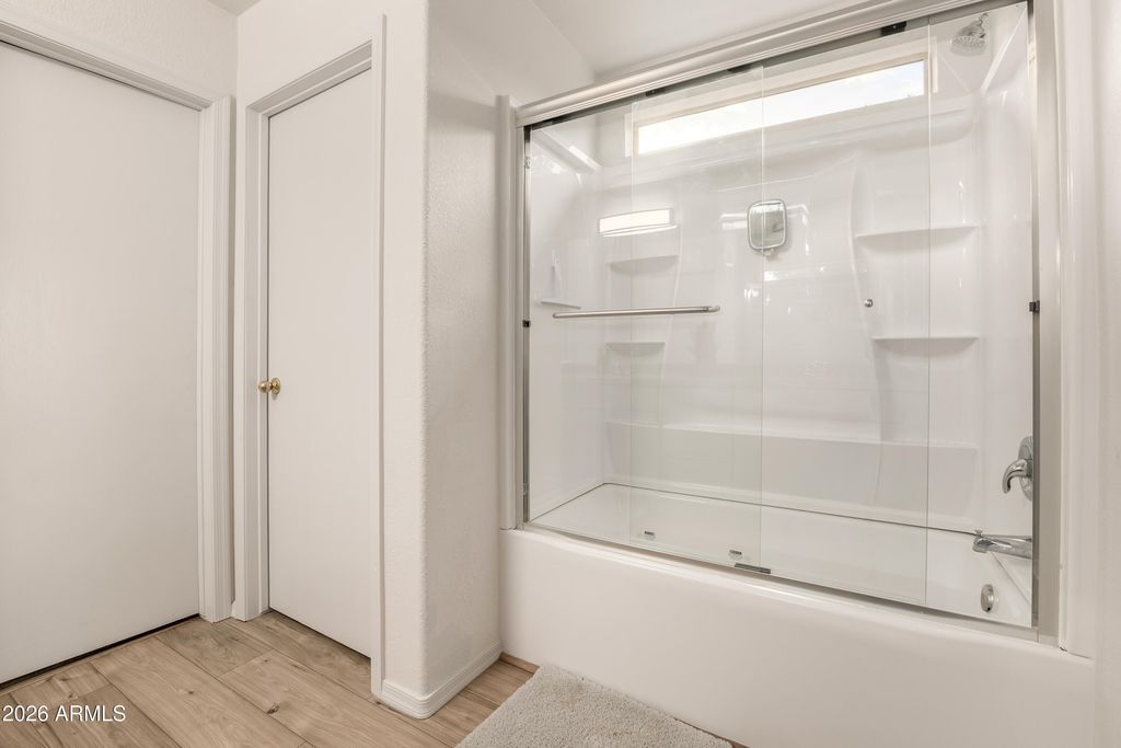 Image 21 of property listing at 20225 N 71ST Lane, Glendale, AZ 85308