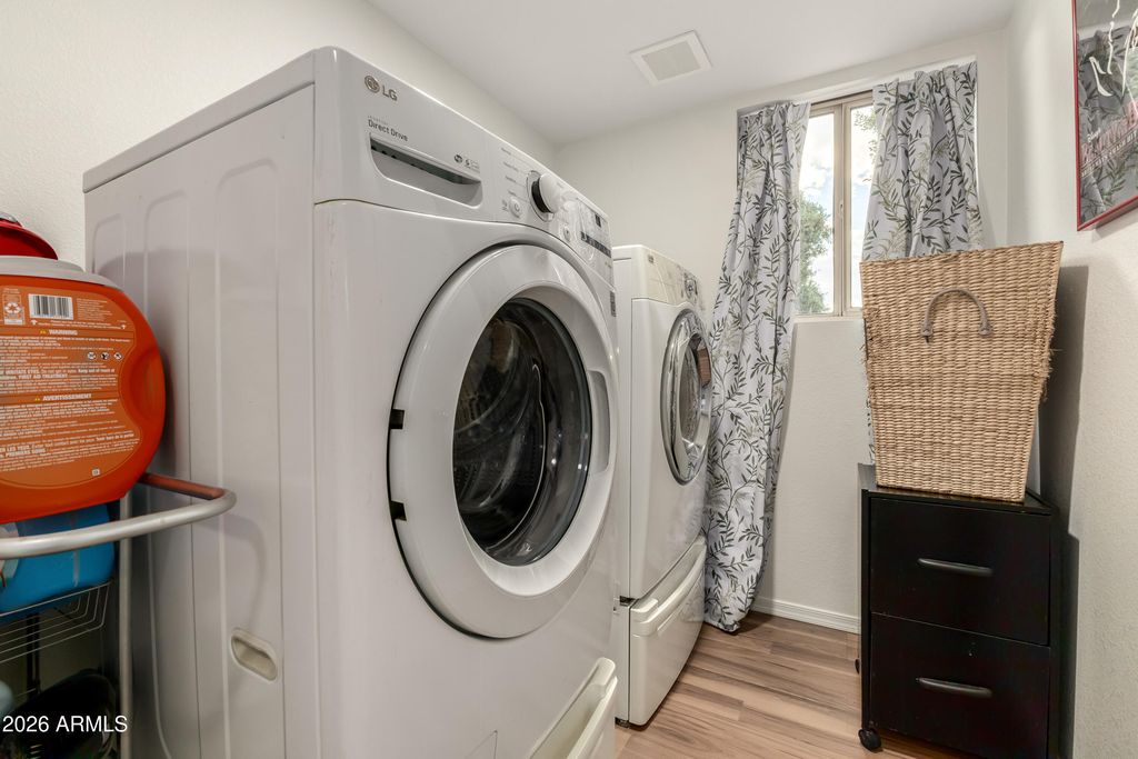 Image 26 of property listing at 20225 N 71ST Lane, Glendale, AZ 85308