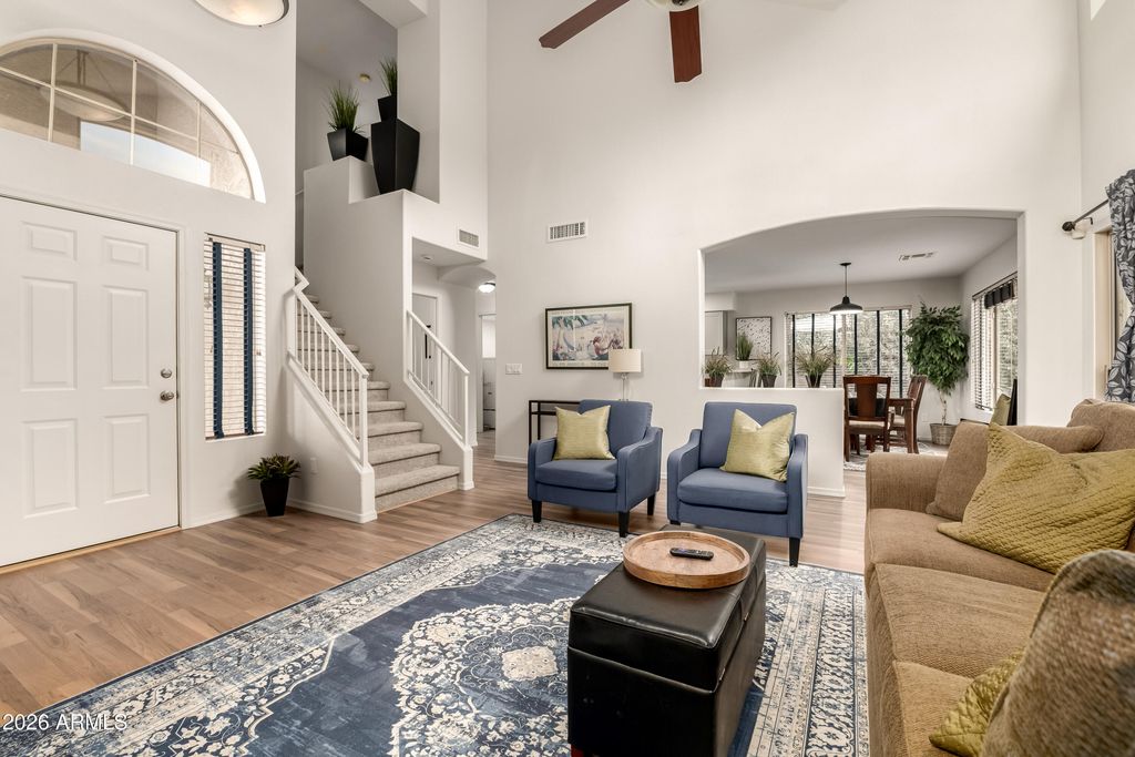 Image 9 of property listing at 20225 N 71ST Lane, Glendale, AZ 85308