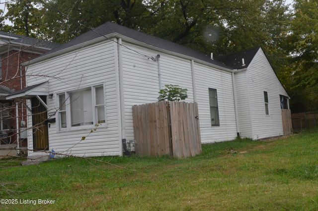 2710 W Muhammad Ali Blvd, Louisville, KY 40212