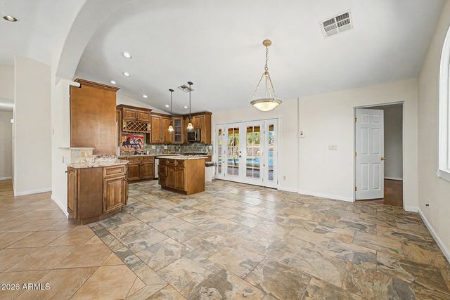 21650 N 38TH Avenue, Glendale, AZ 85308