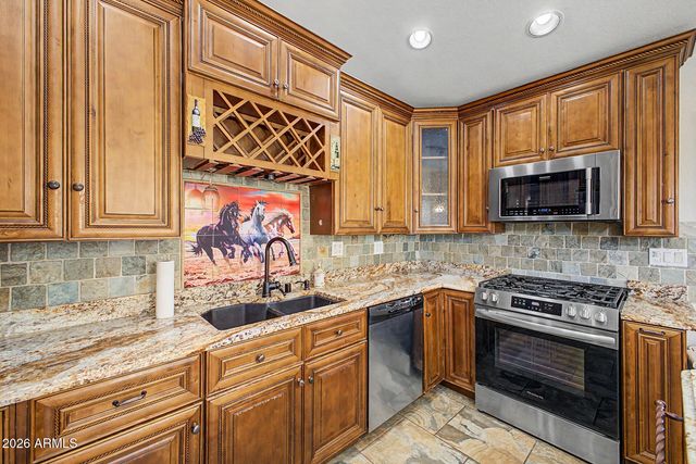 21650 N 38TH Avenue, Glendale, AZ 85308