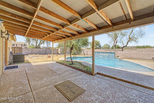 21650 N 38TH Avenue, Glendale, AZ 85308