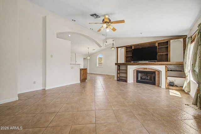 21650 N 38TH Avenue, Glendale, AZ 85308