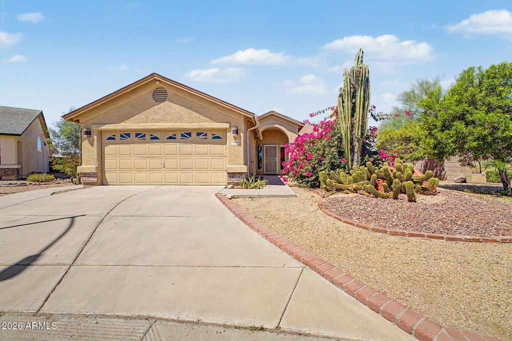 21650 N 38TH Avenue, Glendale, AZ 85308
