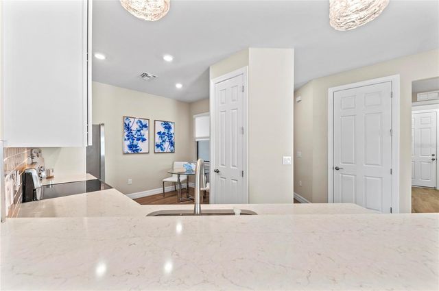 13837 VADINI STREET, Venice, FL 34293