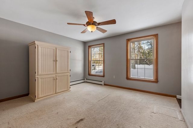 22 Old Hardwick Rd, Petersham, MA 01366