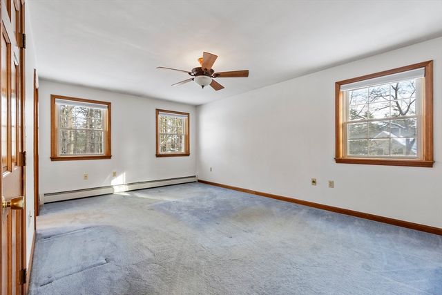 22 Old Hardwick Rd, Petersham, MA 01366