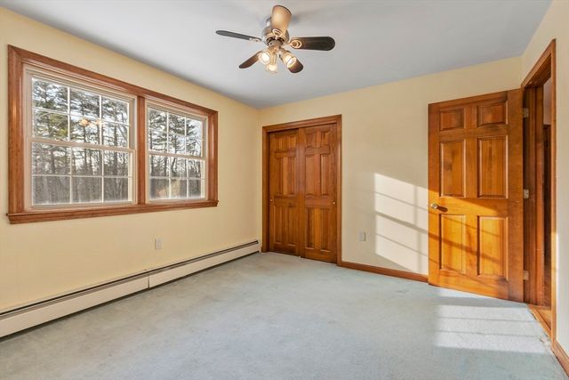 22 Old Hardwick Rd, Petersham, MA 01366