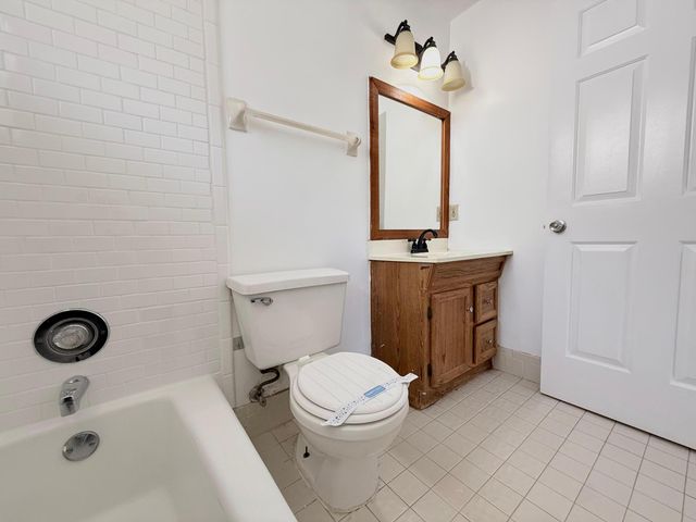 3070 Collin Drive B, West Palm Beach, FL 33406