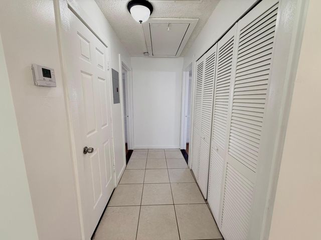 3070 Collin Drive B, West Palm Beach, FL 33406