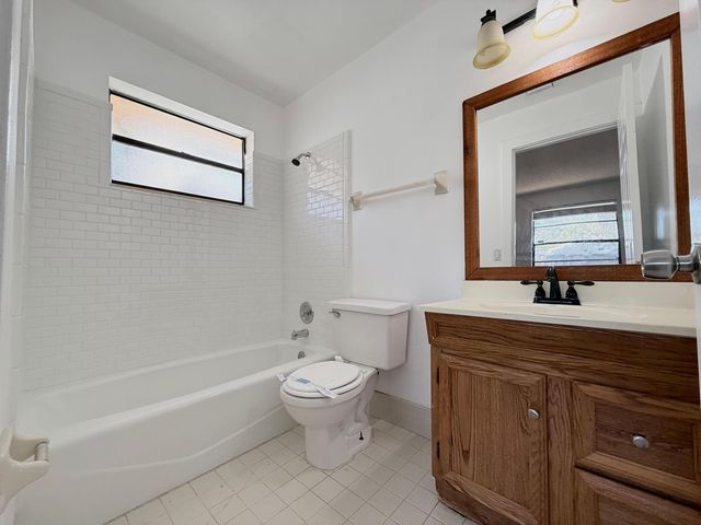 3070 Collin Drive B, West Palm Beach, FL 33406