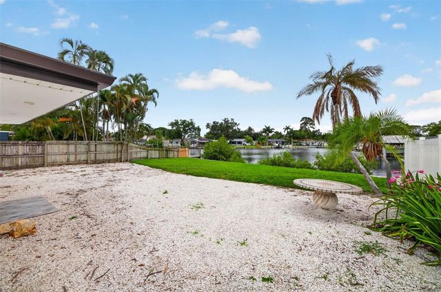 4800 VENETIAN BOULEVARD NE, St Petersburg, FL 33703