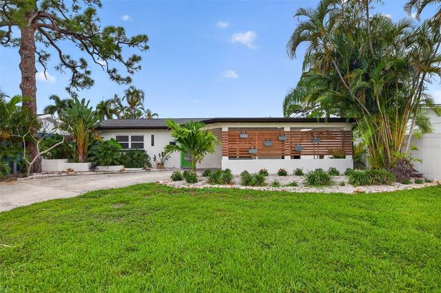 4800 VENETIAN BOULEVARD NE, St Petersburg, FL 33703