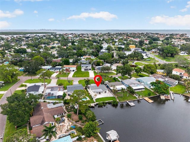 4800 VENETIAN BOULEVARD NE, St Petersburg, FL 33703