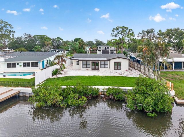 4800 VENETIAN BOULEVARD NE, St Petersburg, FL 33703
