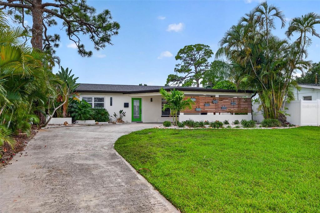 4800 VENETIAN BOULEVARD NE, St Petersburg, FL 33703