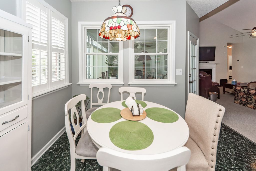 Image 17 of property listing at 120 Innisbrook Bend, Summerville, SC 29483