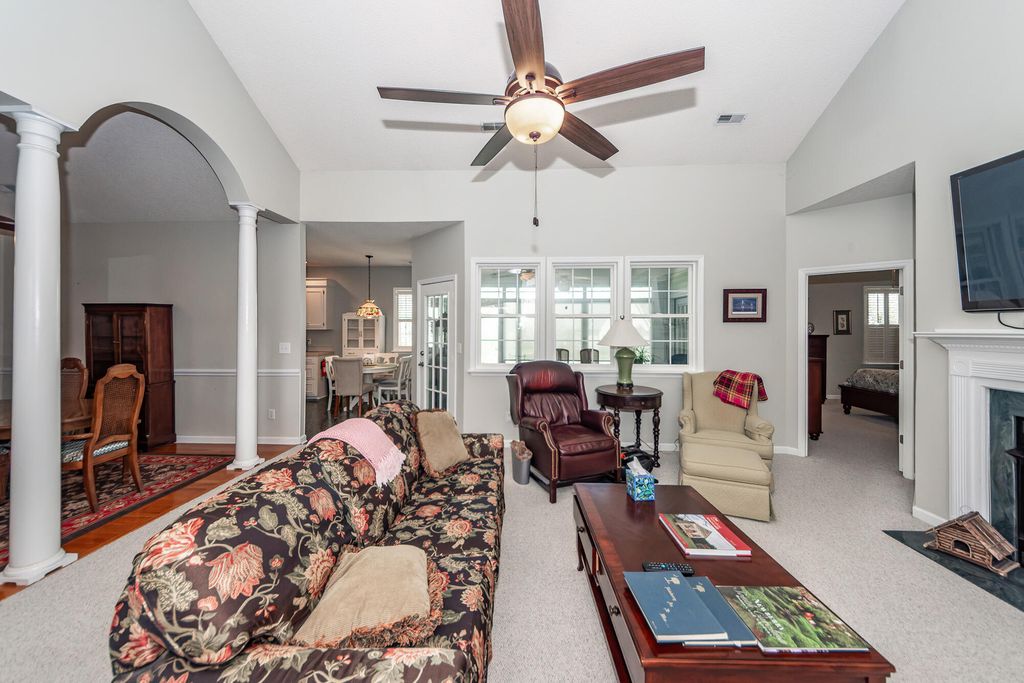 Image 5 of property listing at 120 Innisbrook Bend, Summerville, SC 29483