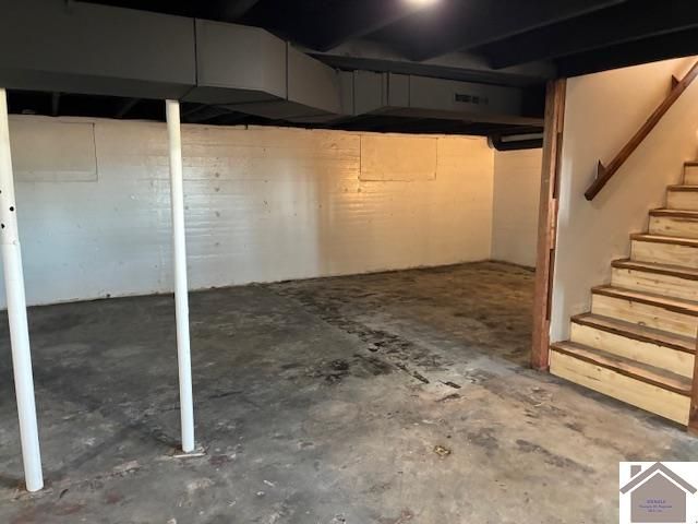 12314 ST RT 131, Symsonia, KY 42082