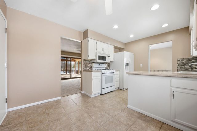 16660 Garland Way W, Rosemount, MN 55068