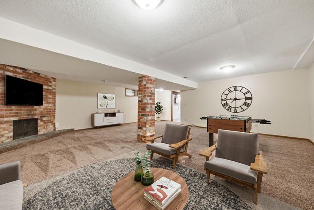 16660 Garland Way W, Rosemount, MN 55068