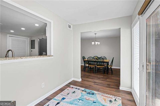 7750 Roswell Road 9E, Atlanta, GA 30350