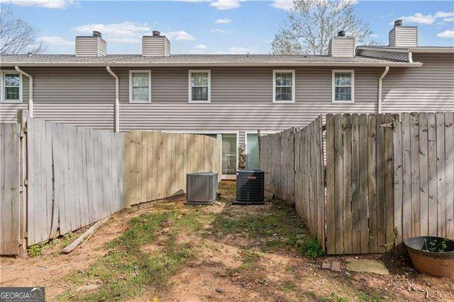 7750 Roswell Road 9E, Atlanta, GA 30350