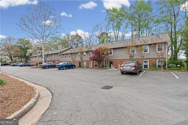 7750 Roswell Road 9E, Atlanta, GA 30350