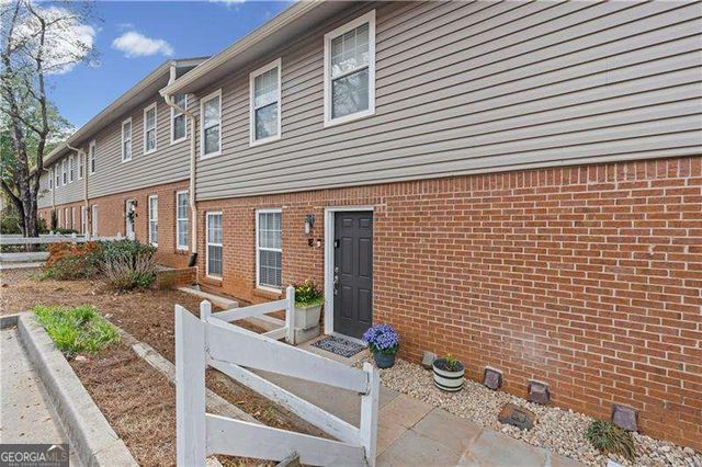 7750 Roswell Road 9E, Atlanta, GA 30350
