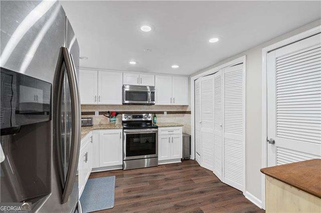 7750 Roswell Road 9E, Atlanta, GA 30350