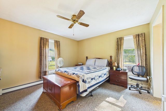 139 Chace Rd, Freetown, MA 02717
