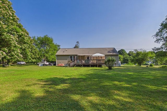 139 Chace Rd, Freetown, MA 02717