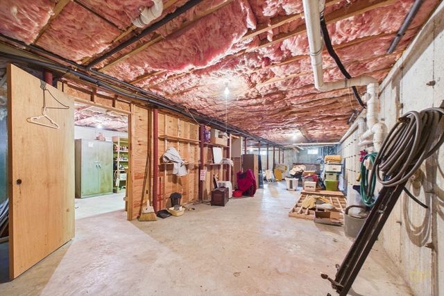 139 Chace Rd, Freetown, MA 02717