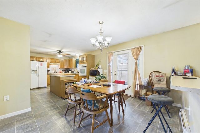 139 Chace Rd, Freetown, MA 02717