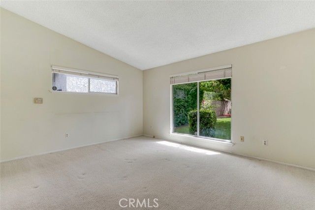 5900 Kentland Avenue, Woodland Hills (los Angeles), CA 91367