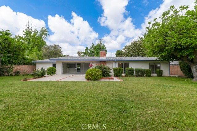 5900 Kentland Avenue, Woodland Hills (los Angeles), CA 91367