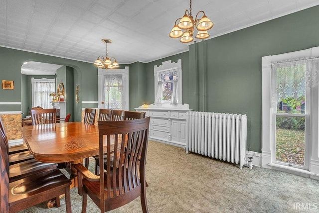 623 W Milroy Avenue, Rensselaer, IN 47978