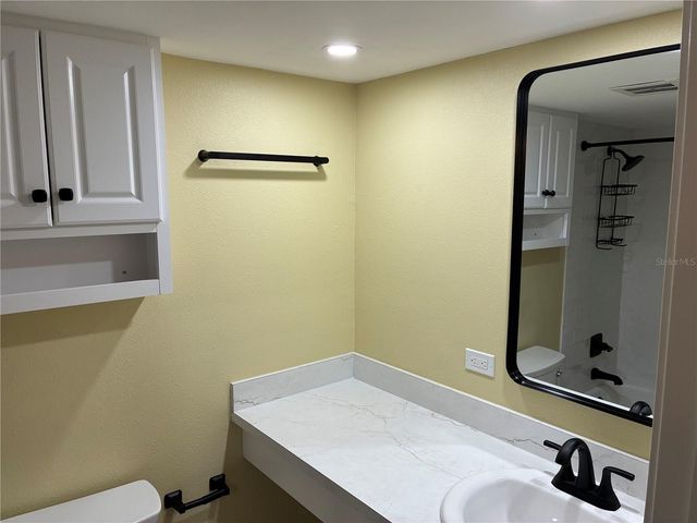 4705 1ST STREET NE 135, St Petersburg, FL 33703